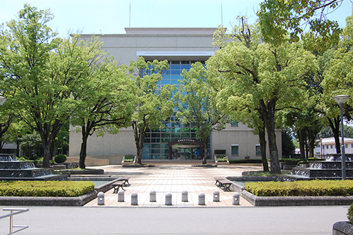 大学・短大　公立大学法人高崎経済大学（大学・短大）まで330m
