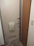 玄関　玄関には下駄箱があるのでスッキリとした空間を保てます