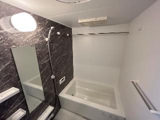 新発田市富塚町2丁目新築アパートの風呂写真