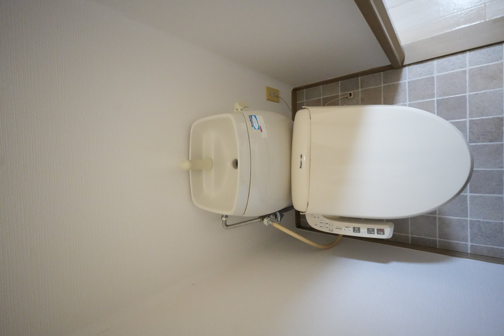 ドミールつかさBのトイレ写真
