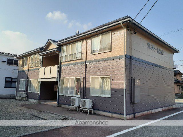 クレストール24Cの外観写真