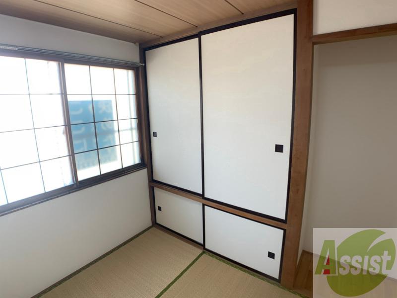 収納　寝室の収納です。物もしまえてお部屋もすっきりしますね。