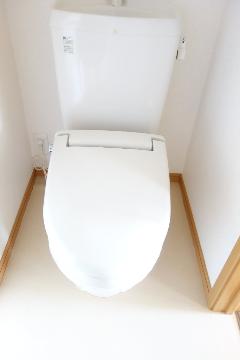プレール B棟のトイレ写真