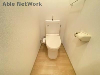 西尾市 2階建 築28年のトイレ写真