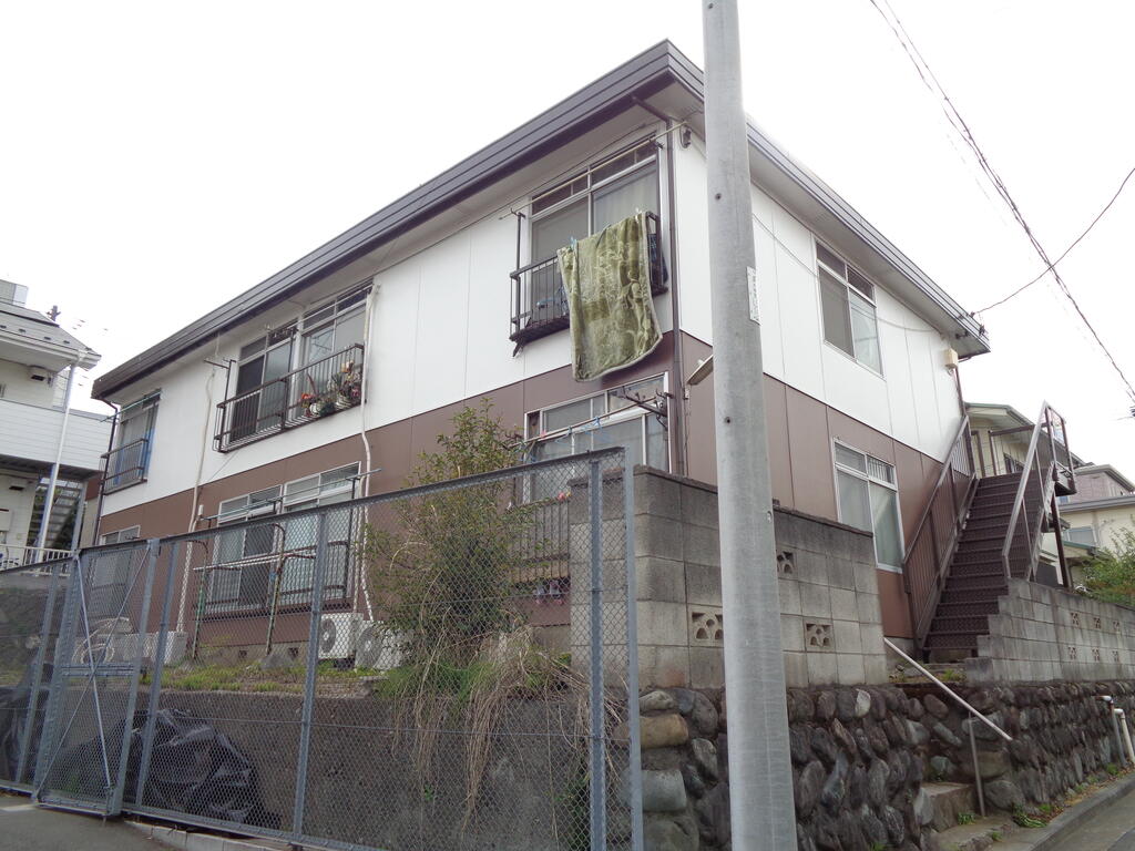 白楽ポピーハウス