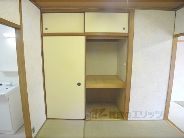 その他　押入れ