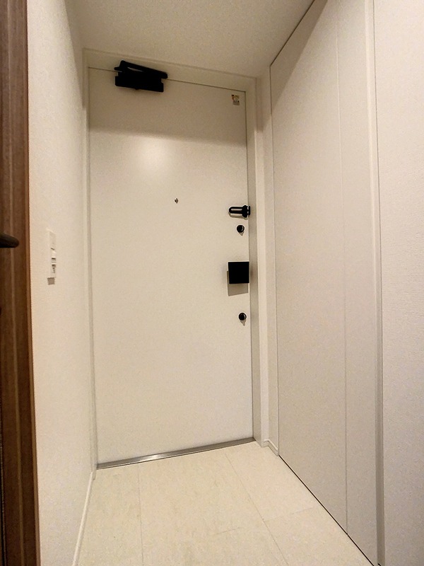 プライムメゾン蒲田の玄関写真