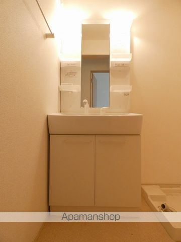 ＪＲ東海道本線 浜松駅 バス乗車時間：10分 最寄りバス停で下車 徒歩8分 2階建 築15年の内装写真