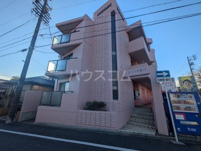 メゾン山崎川の外観写真