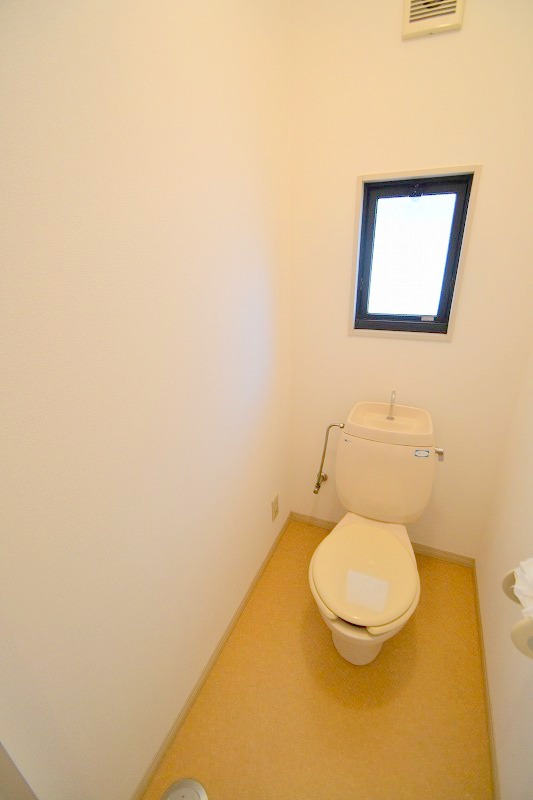 グリーンゲイブルズのトイレ写真