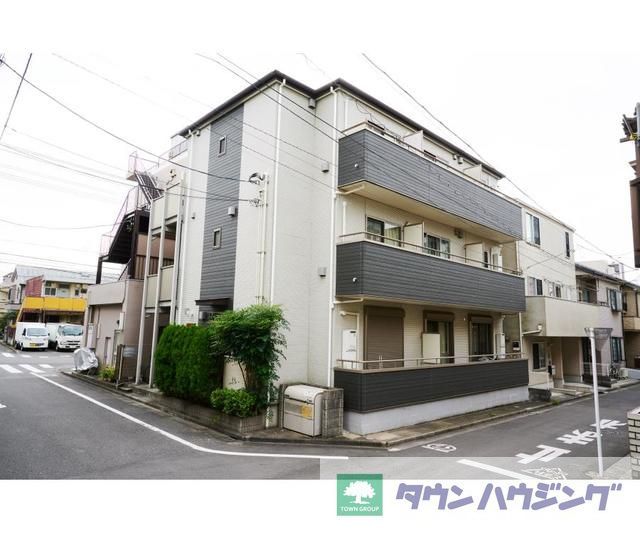 ＪＲ山手線 駒込駅 徒歩6分 3階建 築18年の外観写真