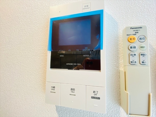 セキュリティ　同一建物内３０５号室内装写真