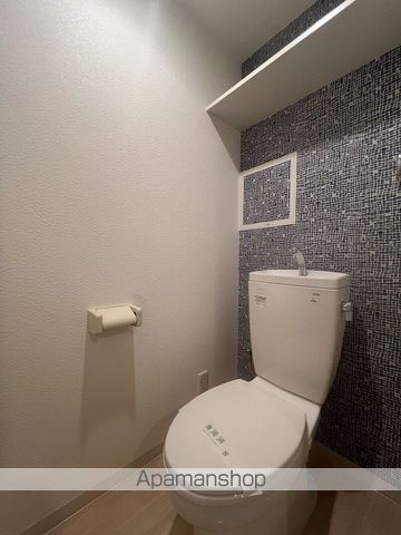 TOMODOAL 北梅田のトイレ写真
