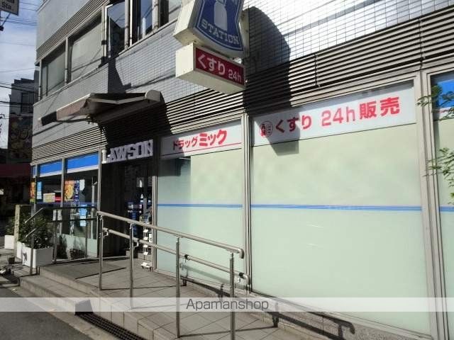 コンビニ　ローソン（コンビニ）まで438m