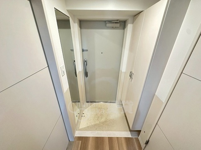阪急京都線 正雀駅 徒歩12分 4階建 築3年の玄関写真