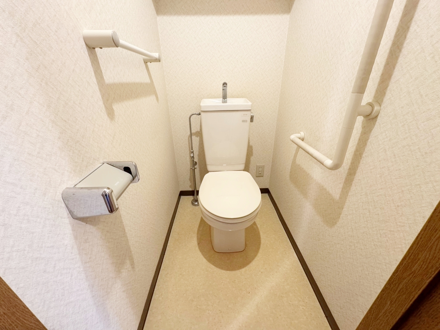 クィーンズ・ヴィラ武蔵浦和のトイレ写真