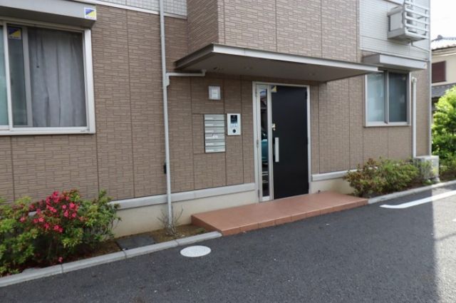 京成松戸線 上本郷駅 徒歩9分 3階建 築12年の外観写真