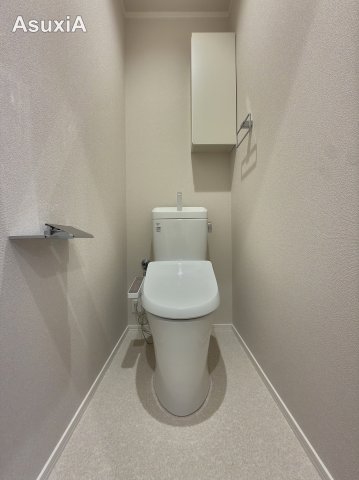 トイレ　別タイプのお部屋の写真です