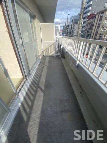 バルコニー　※別号室参考画像