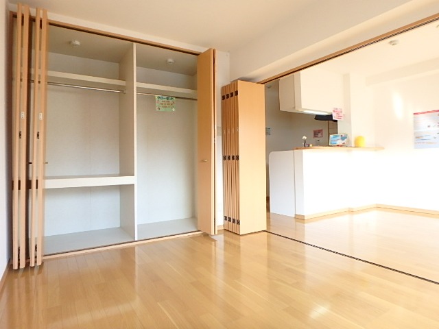 収納　図面と現状に相違がある場合には現状を優先