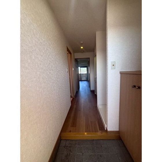 リーセント春町の玄関写真