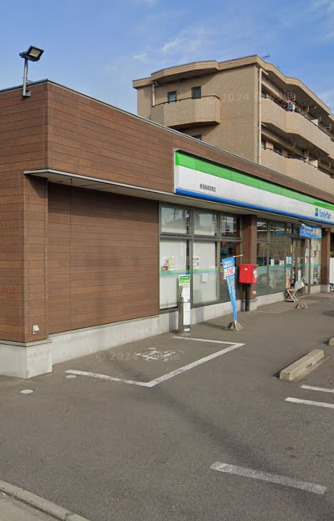 コンビニ　ファミリーマート 東海高横須賀店（コンビニ）まで517m