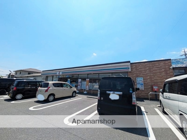 コンビニ　セブン－イレブン倉敷玉島店（コンビニ）まで588m