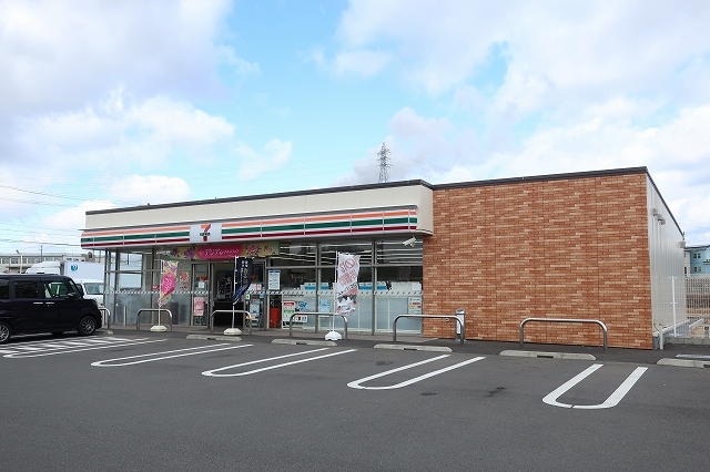 コンビニ　セブンイレブン可児土田南店（コンビニ）まで181m
