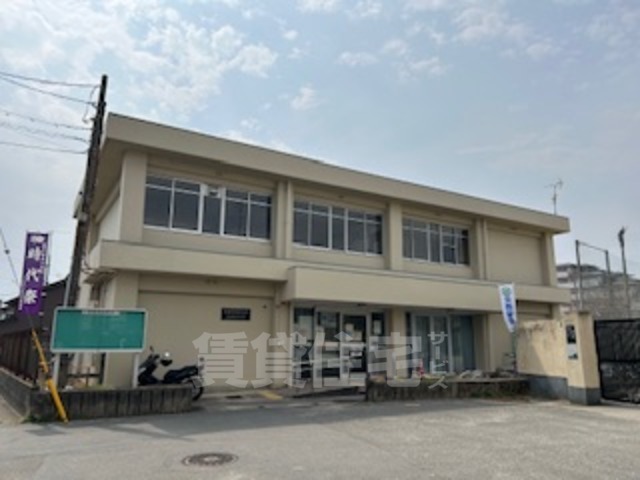 その他　久世出張所（その他）まで682m