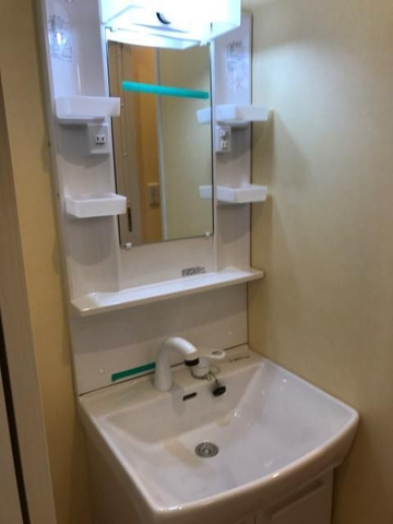 洗面設備　使いやすい洗面所です