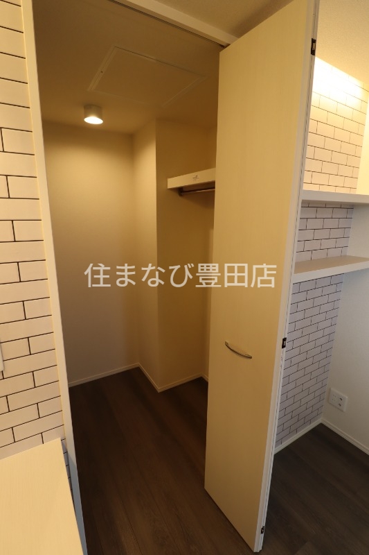 収納　同型別部屋写真