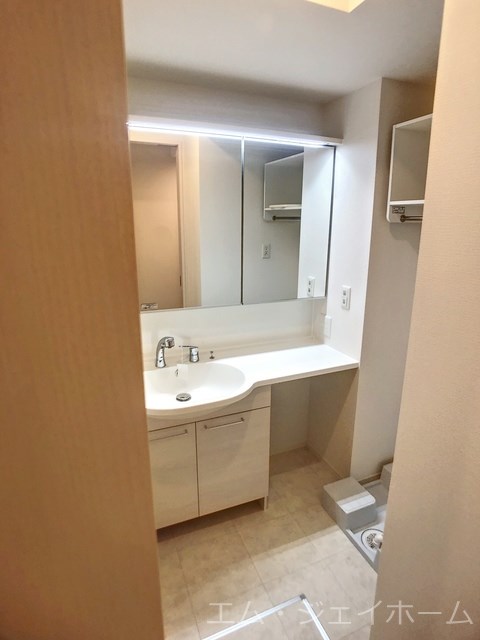 Elegrantiaの内装写真
