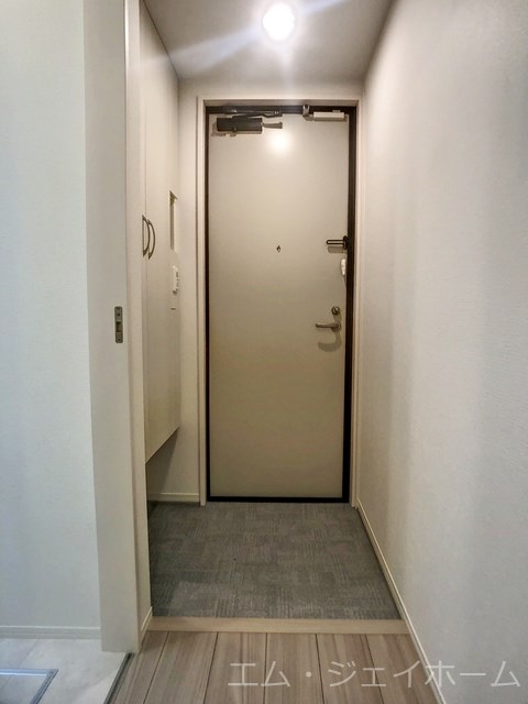Elegrantiaの玄関写真