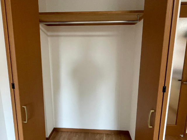 収納　同じ建物の別のお部屋の写真です。