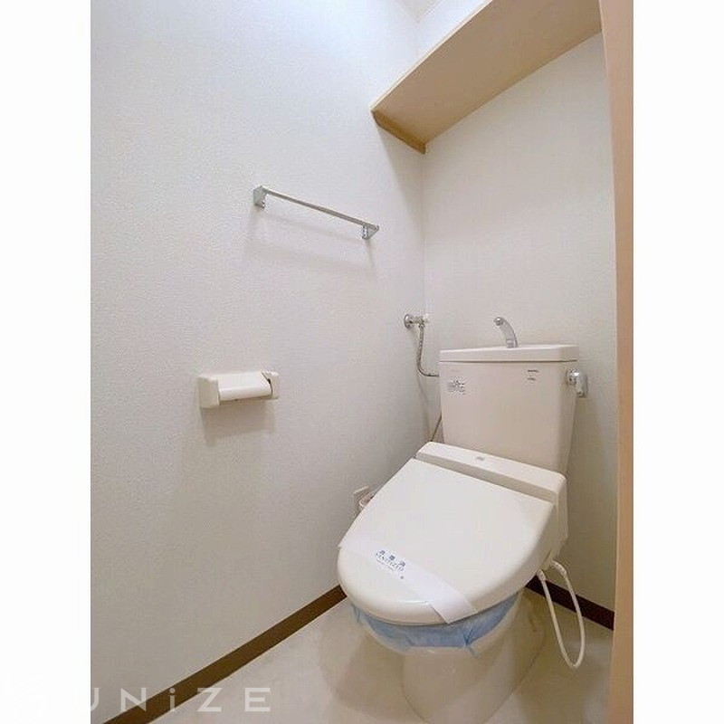 地下鉄南北線 澄川駅 徒歩4分 3階建 築19年のトイレ写真