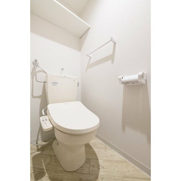Foris・De Minami Hiragishiのトイレ写真