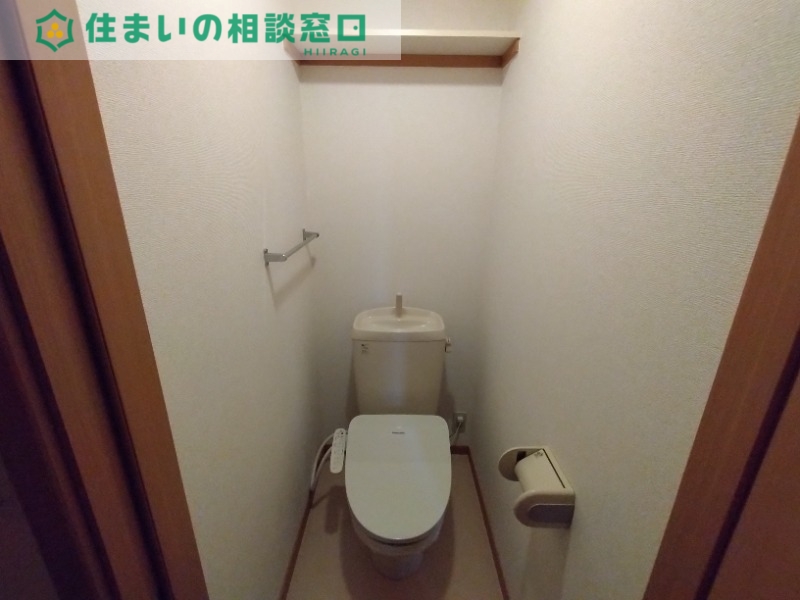 名鉄西尾線 西尾口駅 徒歩10分 2階建 築22年のトイレ写真