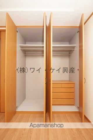 クオリティー・レジデンスの内装写真