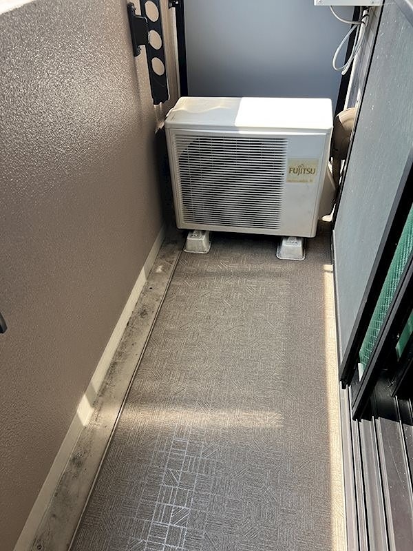 バルコニー　※同仕様写真含む