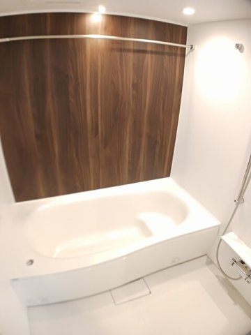 バス・シャワールーム　ゆったり過ごせるお風呂です
