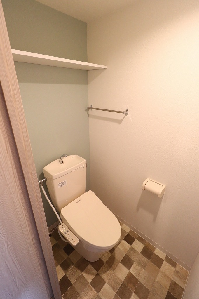 patio旭町のトイレ写真