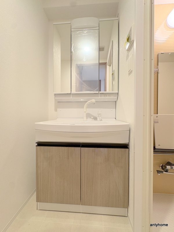 メルディア大阪EASTワールドアイの内装写真