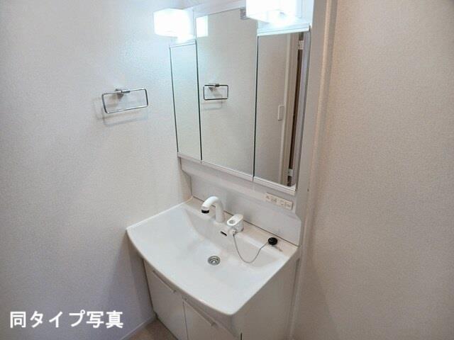 洗面設備　洗面室