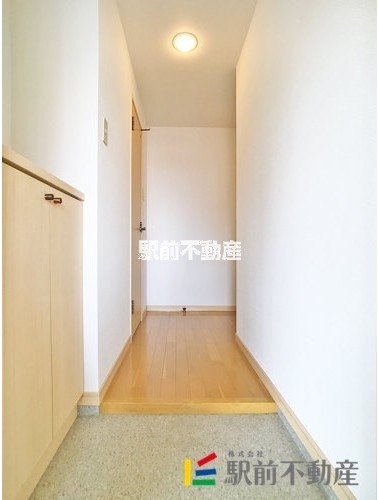 玄関　※同マンション別部屋