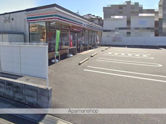 コンビニ　セブンイレブン　稲沢駅前２丁目店（コンビニ）まで560m