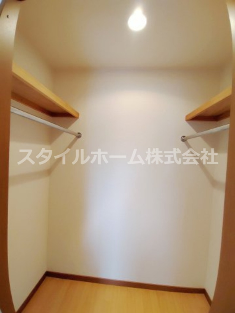収納　別部屋写真
