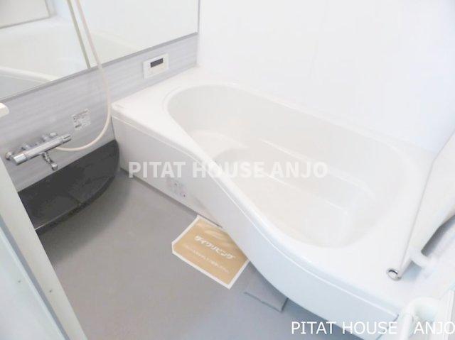 バス・シャワールーム　同物件別部屋