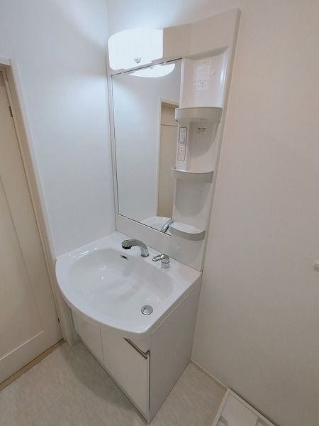 洗面設備　☆嬉しい独立洗面台☆