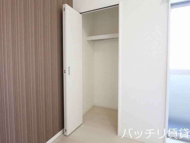 収納　同型タイプの為、現状を優先いたします
