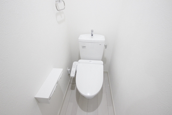 PLEINSOLEIL仁保A棟のトイレ写真